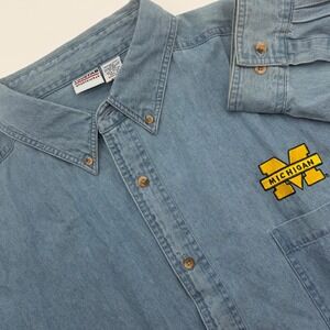 True Fan Michigan Wolverines Denim Shirt Mens XXXL Light Wash Cotton Button Down